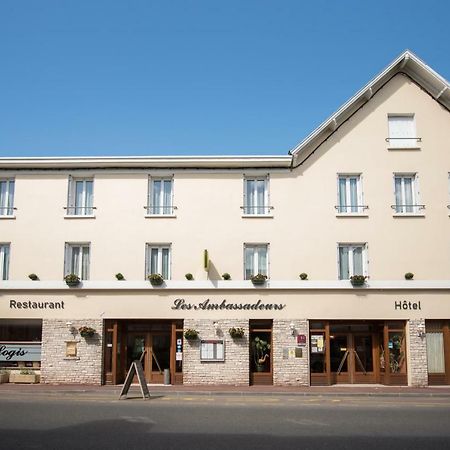 Les Ambassadeurs Logis Hotels Et Restaurant Souillac Buitenkant foto